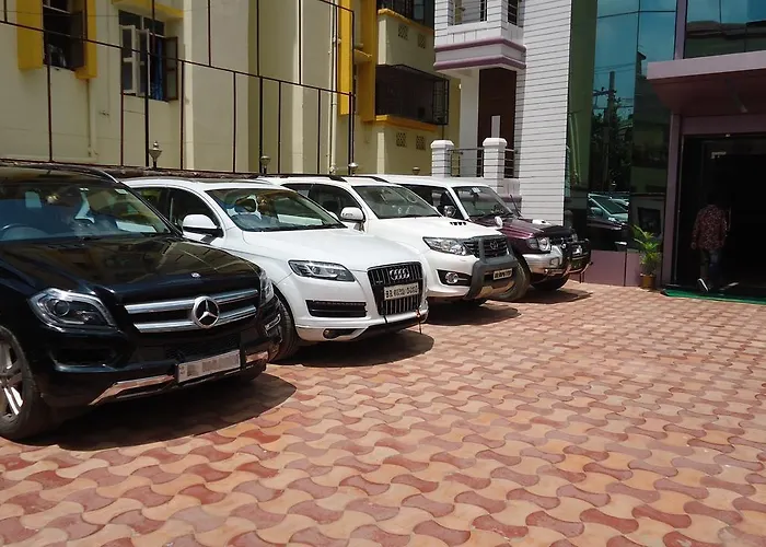 Frontline Residency Hotel Patna 